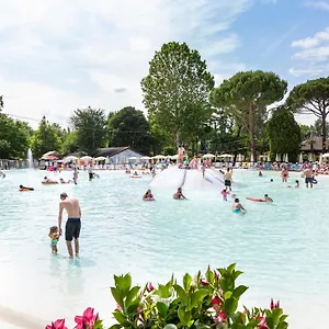 3* Holiday park Hu Altomincio Village